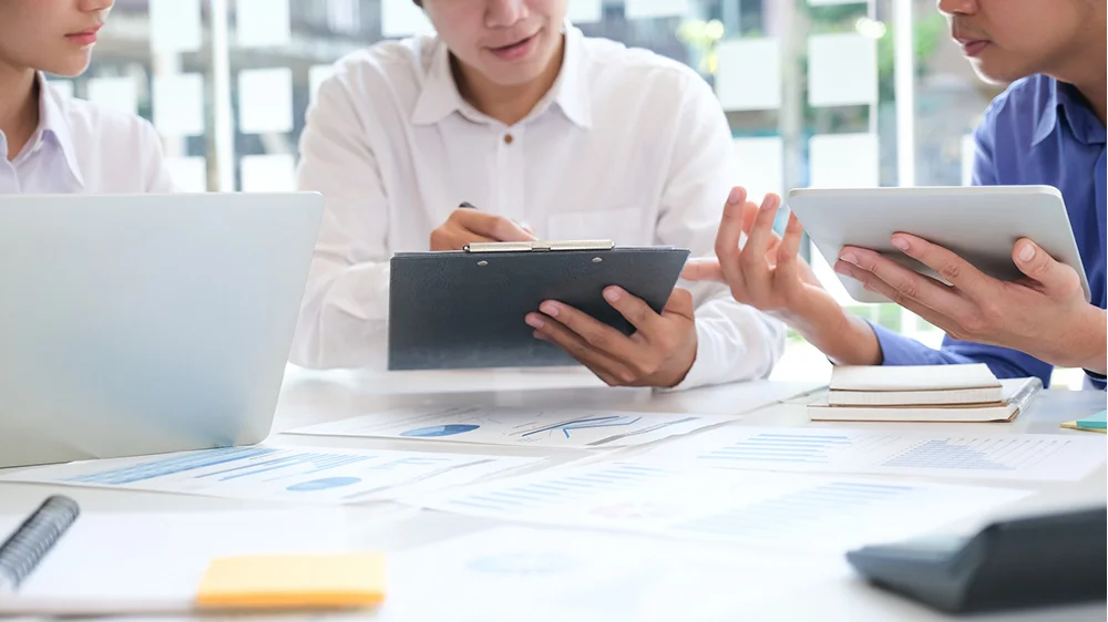 When Does Software Team Extension Make Sense?